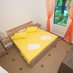 Apartment Afrika Makarska
