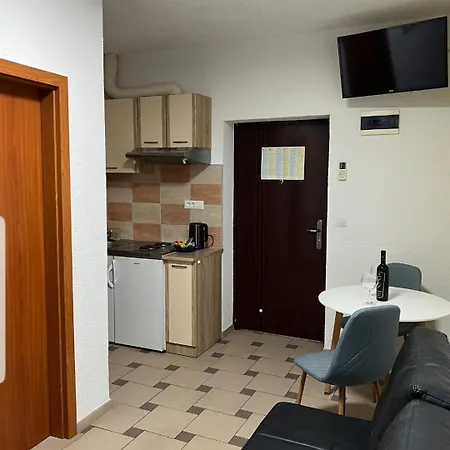 Afrika Apartman Makarska